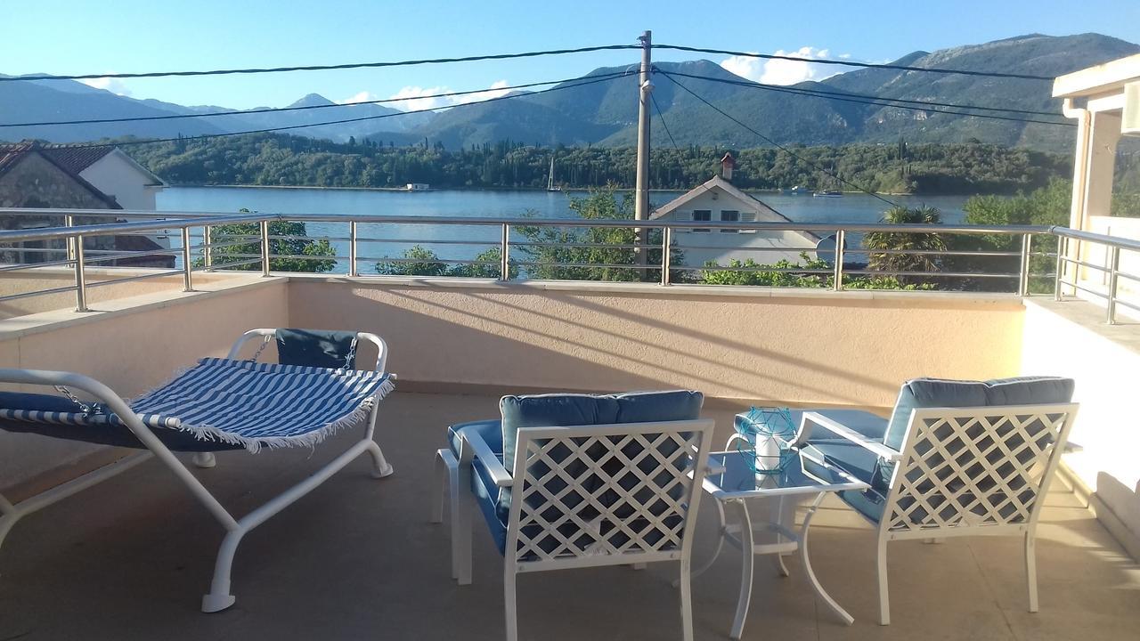 Riverside Villa Tivat Extérieur photo