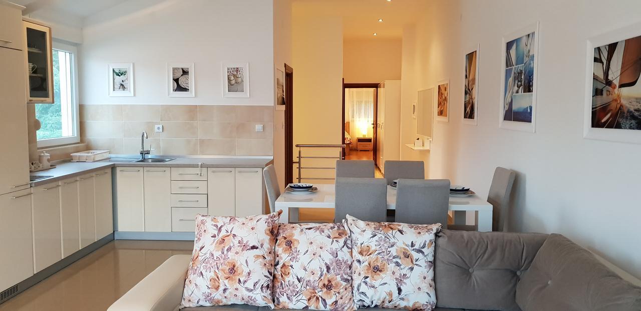 Riverside Villa Tivat Extérieur photo