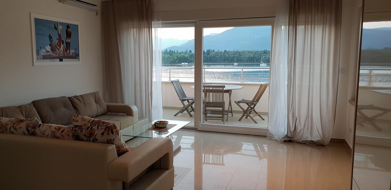Riverside Villa Tivat Extérieur photo